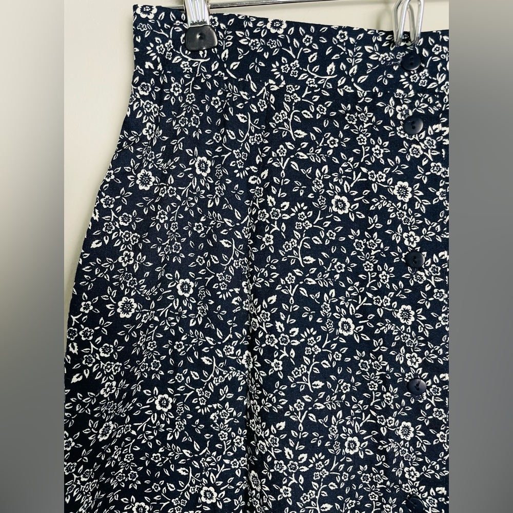 Vintage Black and White Floral Maxi Skirt - Picture 10 of 15